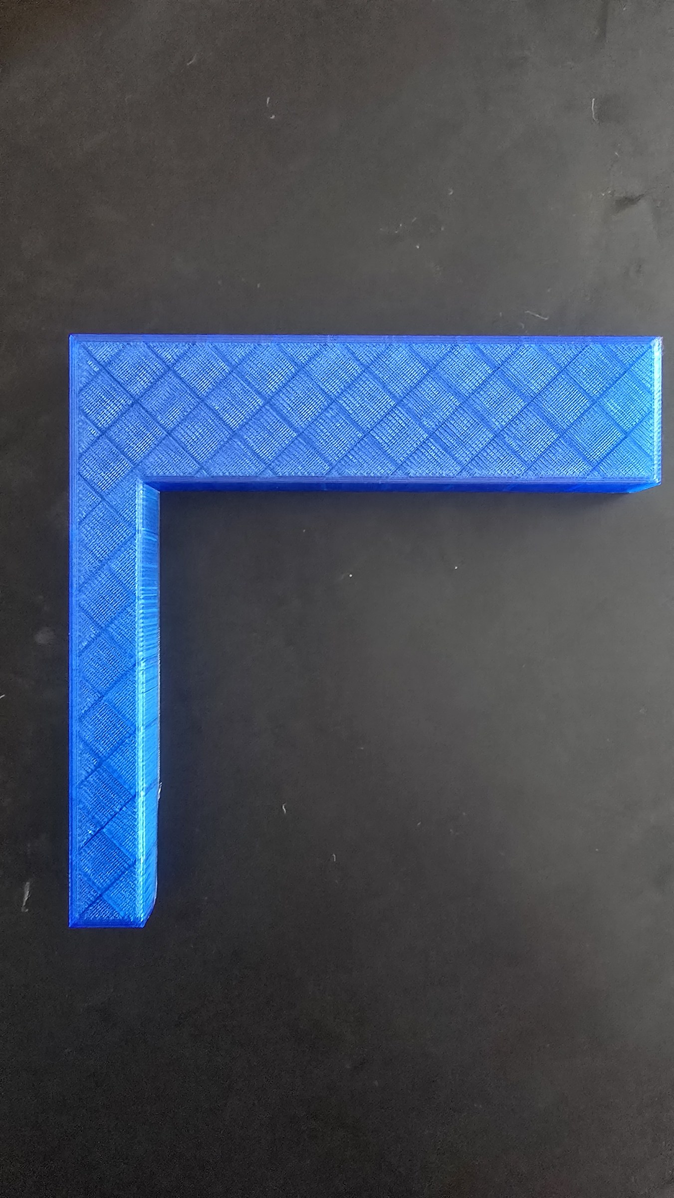 Blue L-shaped 3D print